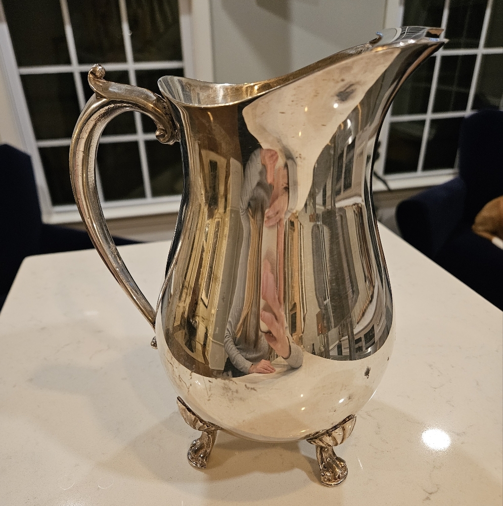 Vintage Leonard Silver plated water pitcher with ice lip